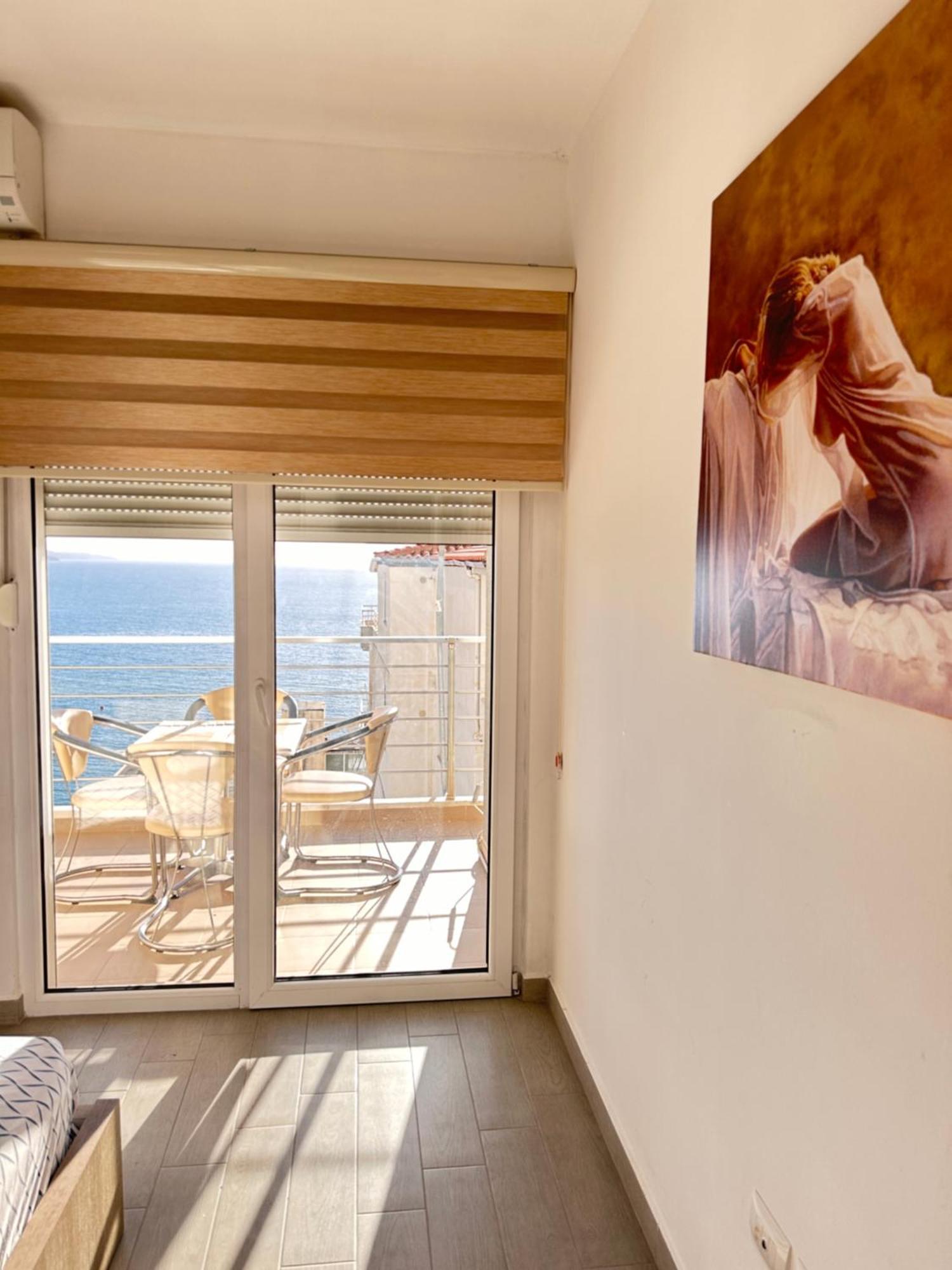 Rose Sea View Apartment Saranda Zewnętrze zdjęcie